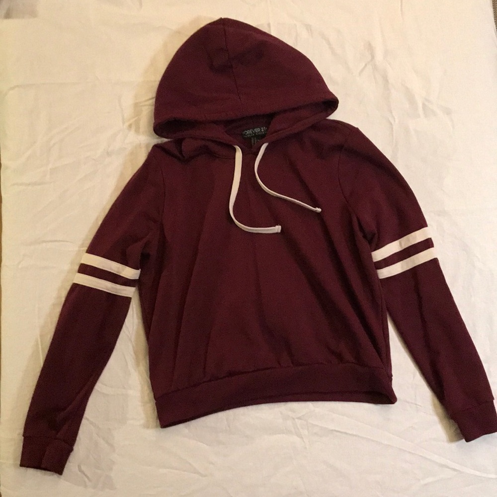 🌼3/$30🌼 Maroon Hoodie